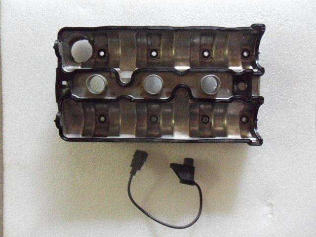 Cam Cover Metal Front with Cam Shaft Sensor.JPG