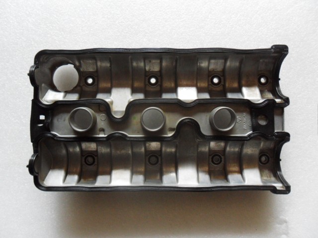 Cam Cover Metal Front with Gasket.JPG