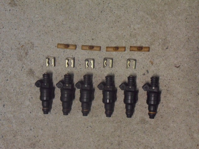 Fuel Injectors C25XE.JPG